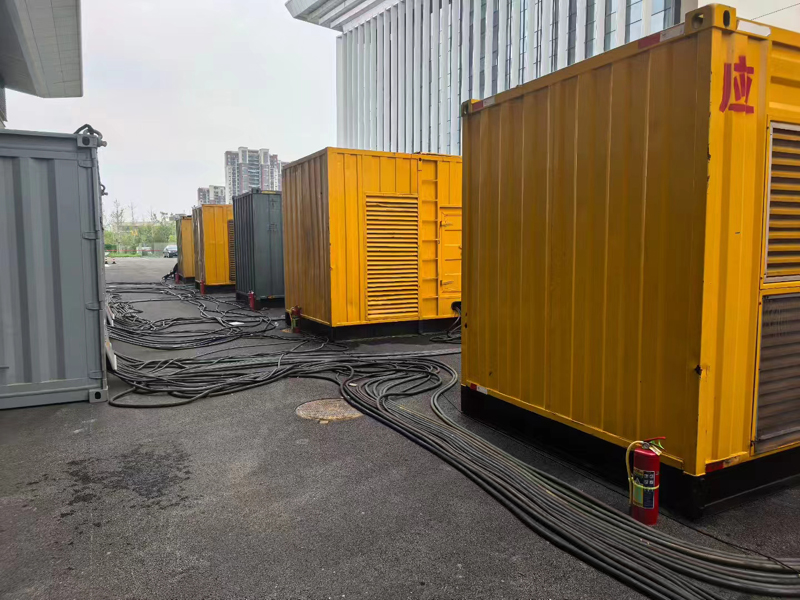 大兴不同季节柴油发电机组保养有哪些注意事项?