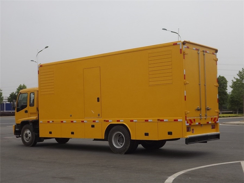 大兴发电车出租- 柴油发电机油箱怎么清洗