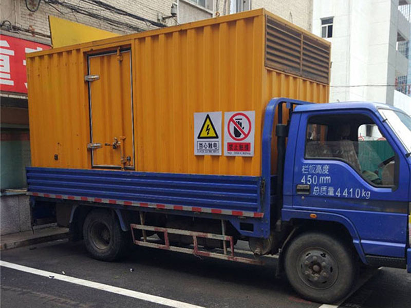 大兴租赁发电机-夏天柴油发电机组租赁高温的原因及解决方法