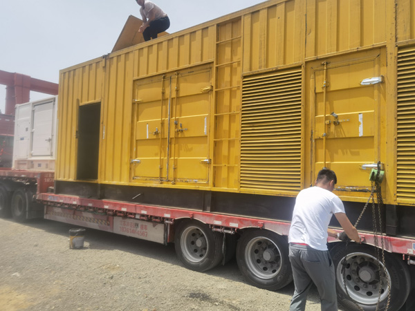 大兴除了负载情况和发动机维护，还有哪些因素会影响 200kw 柴油发电机的油耗？