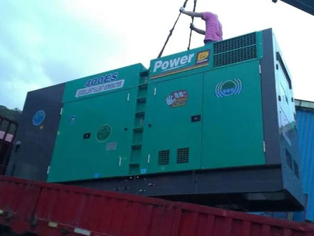 大兴柴油发电机组转速不稳定时，如何对发动机进行维护？