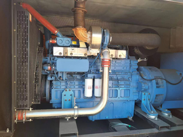 大兴柴油发电机组一般有几种电压输出？