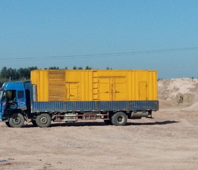 大兴发电机出租如何判断柴油发电机冷却液是否需要更换？