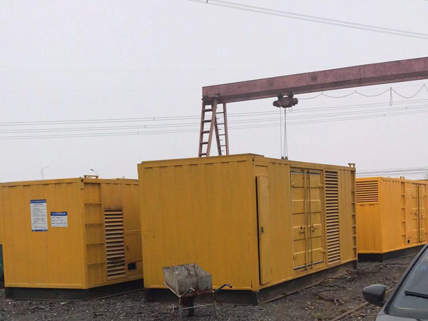 大兴100kw柴油发电机组每小时油耗？